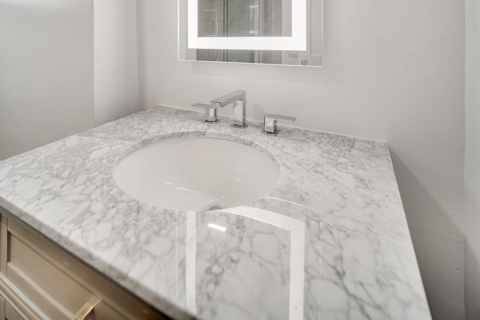 Ithaca Apartment: 518 Linn St