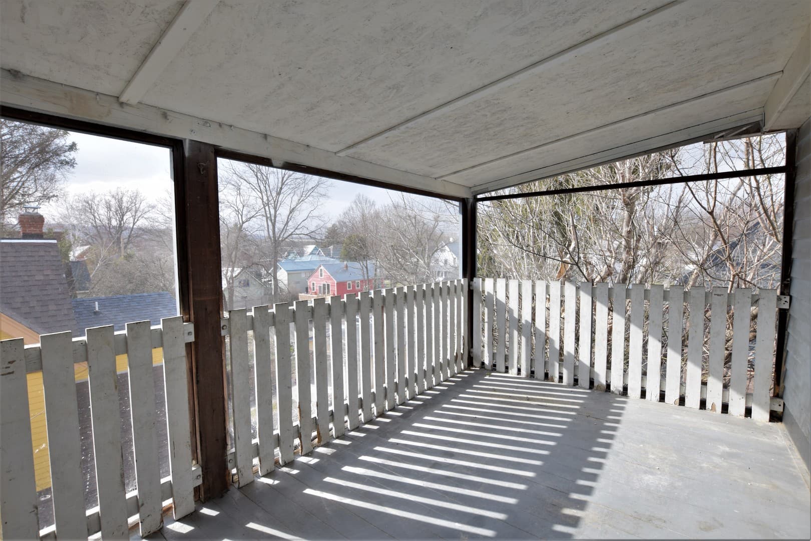 Ithaca Apartment: 1002 N. Aurora St.