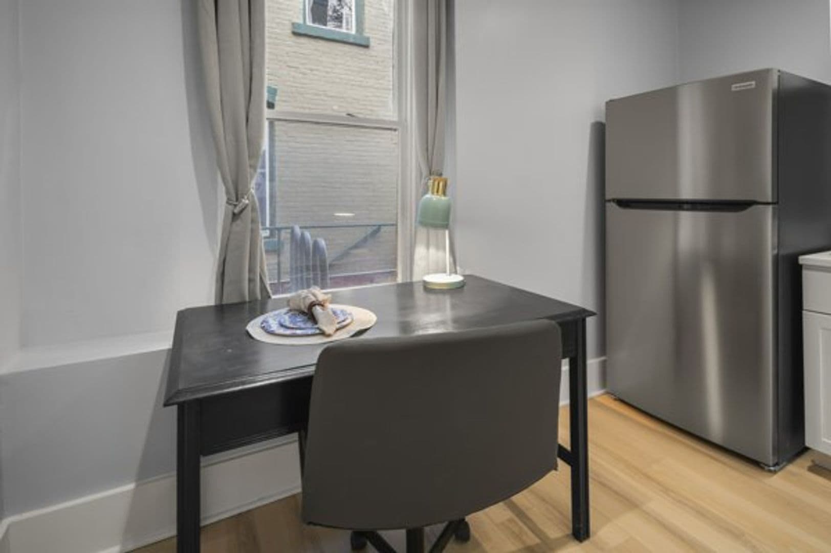 Ithaca Apartment: 702 E State St