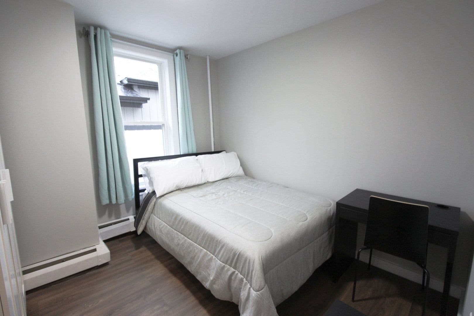 Ithaca Apartment: 522 Stewart Ave