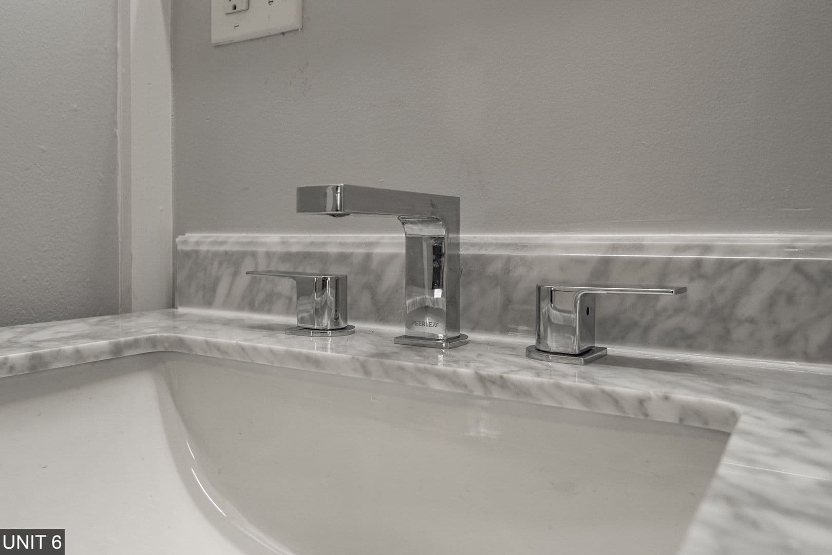 Ithaca Apartment: 710 Stewart Ave