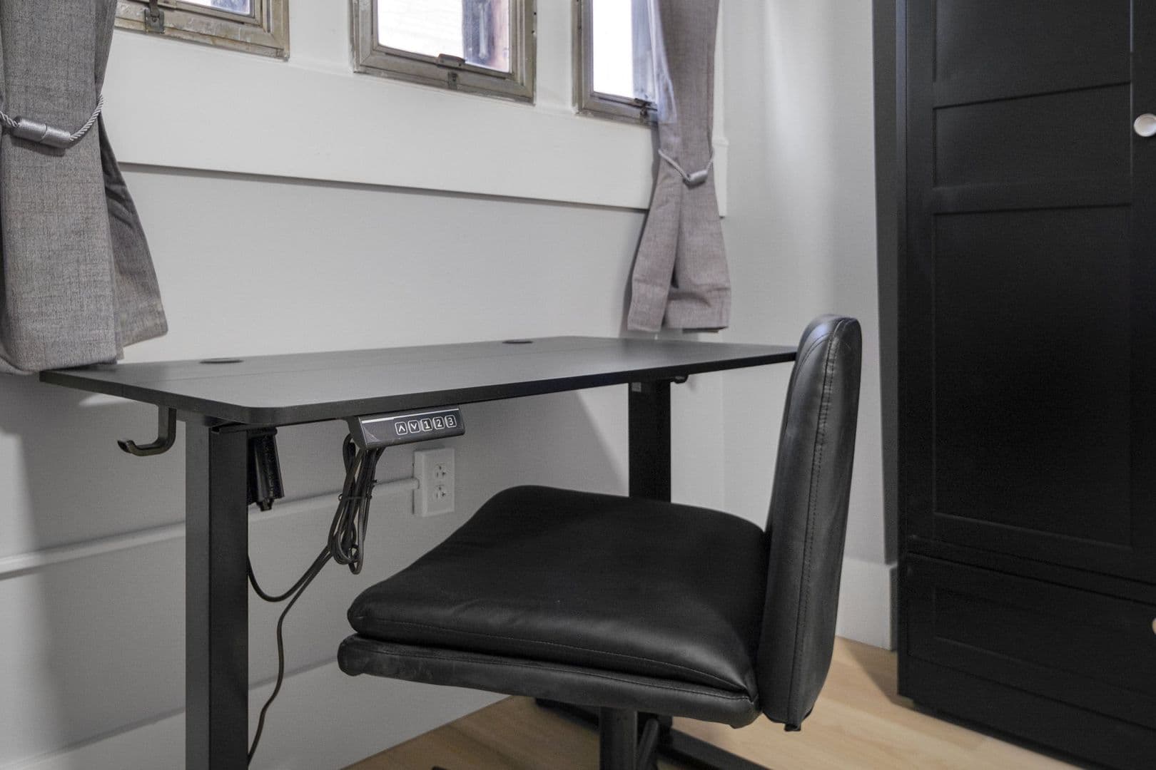 Ithaca Apartment: 104 Harvard Pl