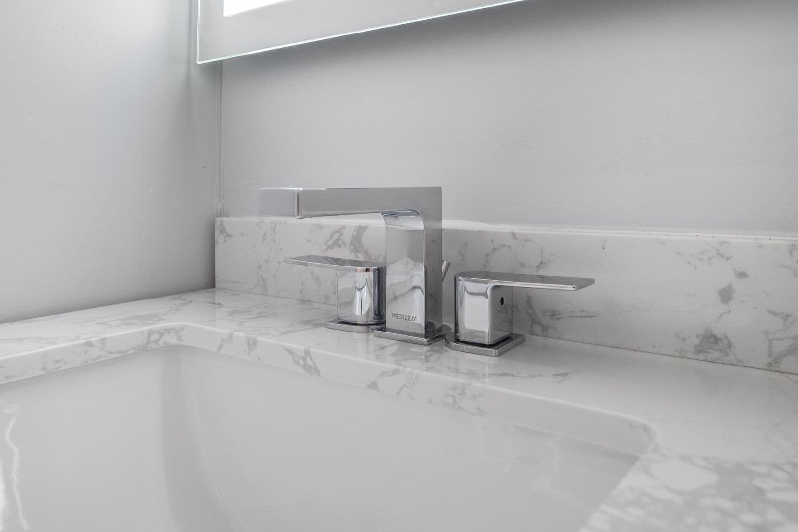 Ithaca Apartment: 104 Harvard Pl