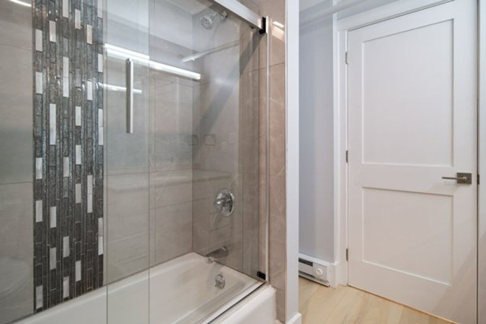 Ithaca Apartment: 504 Stewart Ave