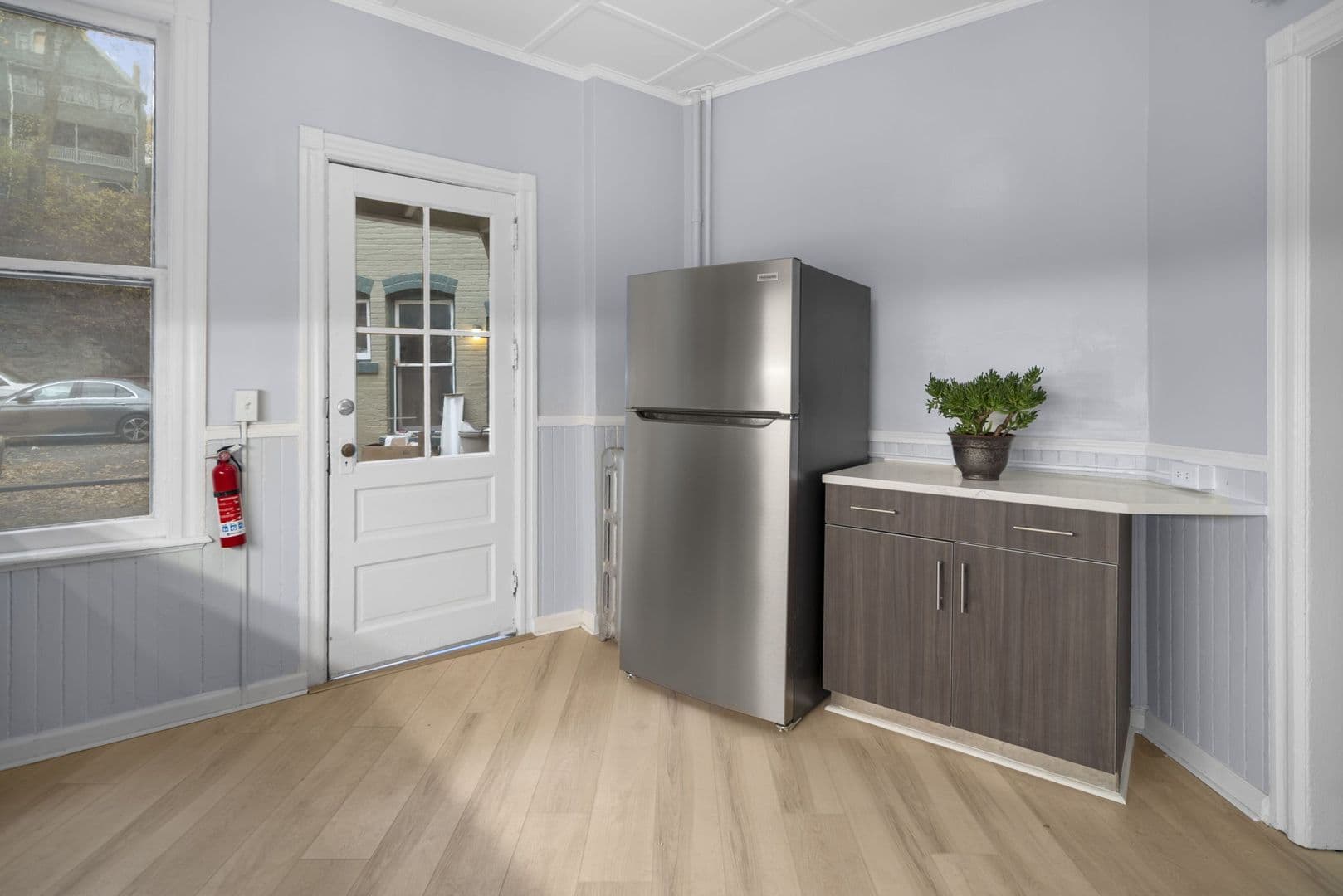 Ithaca Apartment: 702 E State St