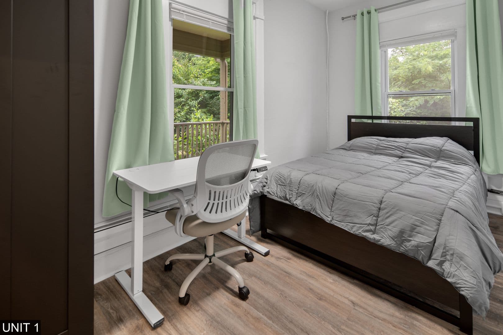 Ithaca Apartment: 710 Stewart Ave