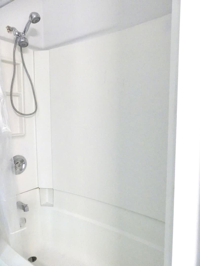 Ithaca Apartment: 609 E State St
