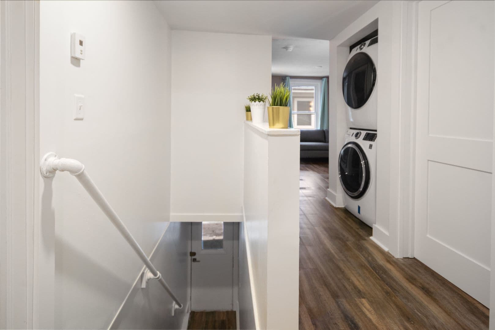 Ithaca Apartment: 518 Linn St
