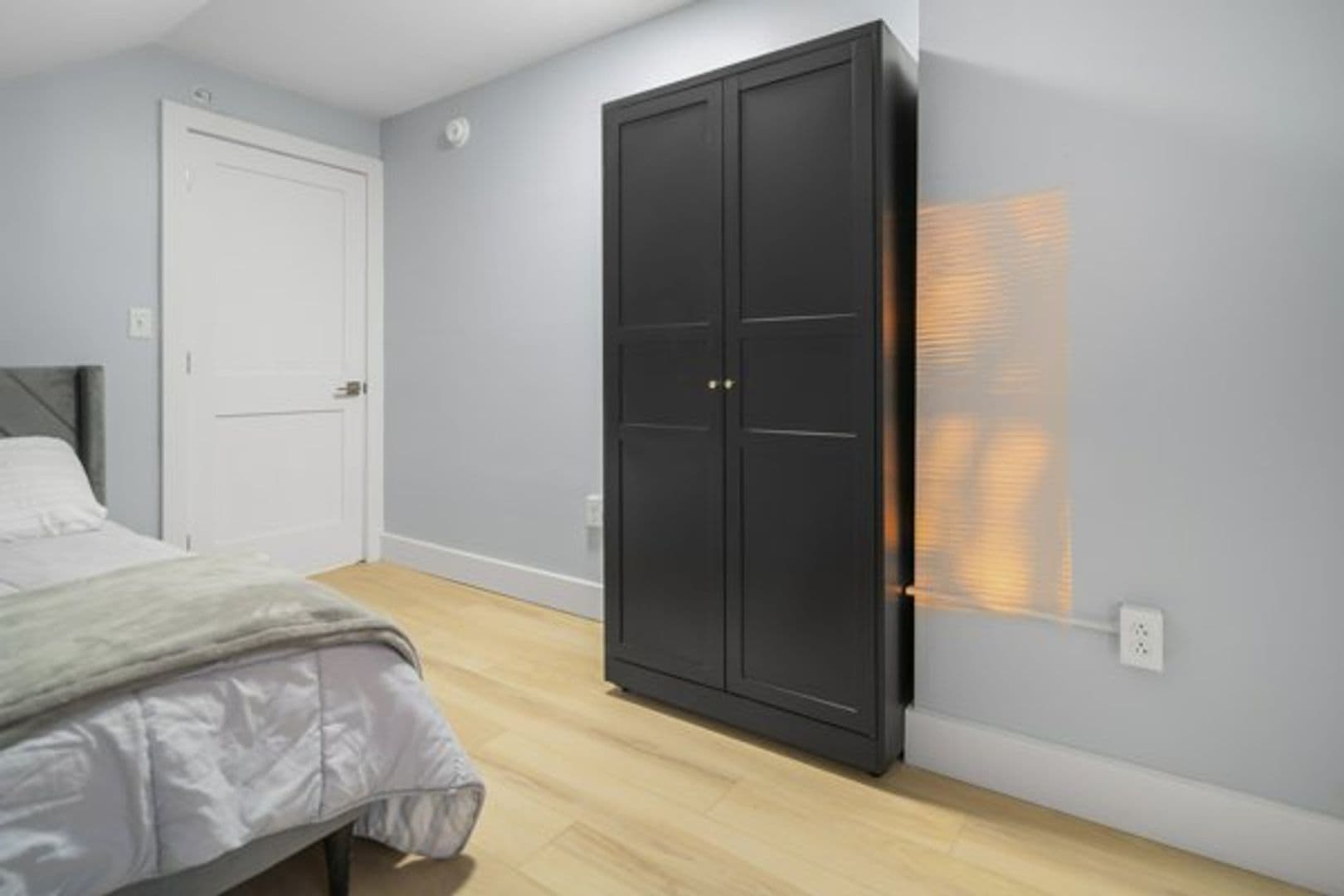 Ithaca Apartment: 504 Stewart Ave