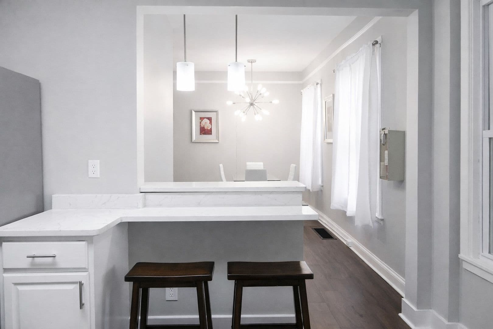 Ithaca Apartment: 144 Linn St.