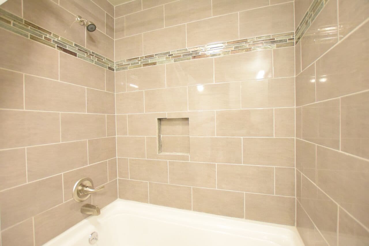 Ithaca Apartment: 1002 N. Aurora St.