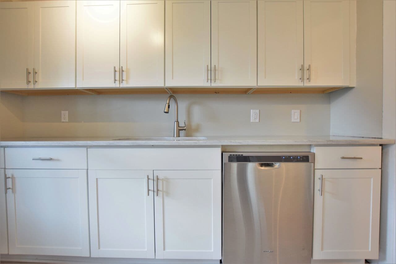 Ithaca Apartment: 1002 N. Aurora St.