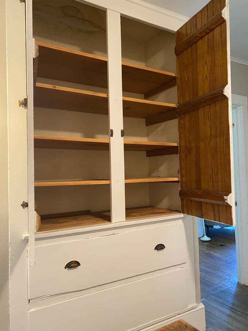 Ithaca Apartment: 609 E State St