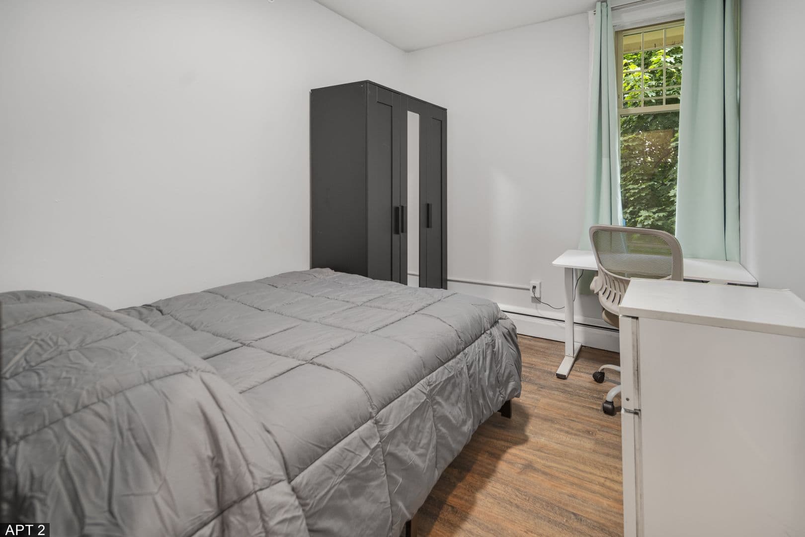Ithaca Apartment: 711 E Seneca St