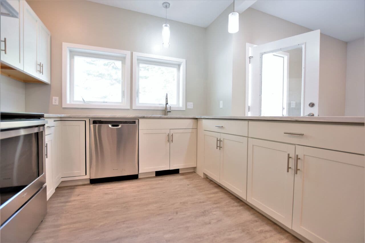 Ithaca Apartment: 217 Columbia St.