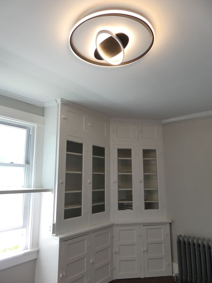 Ithaca Apartment: 609 E State St