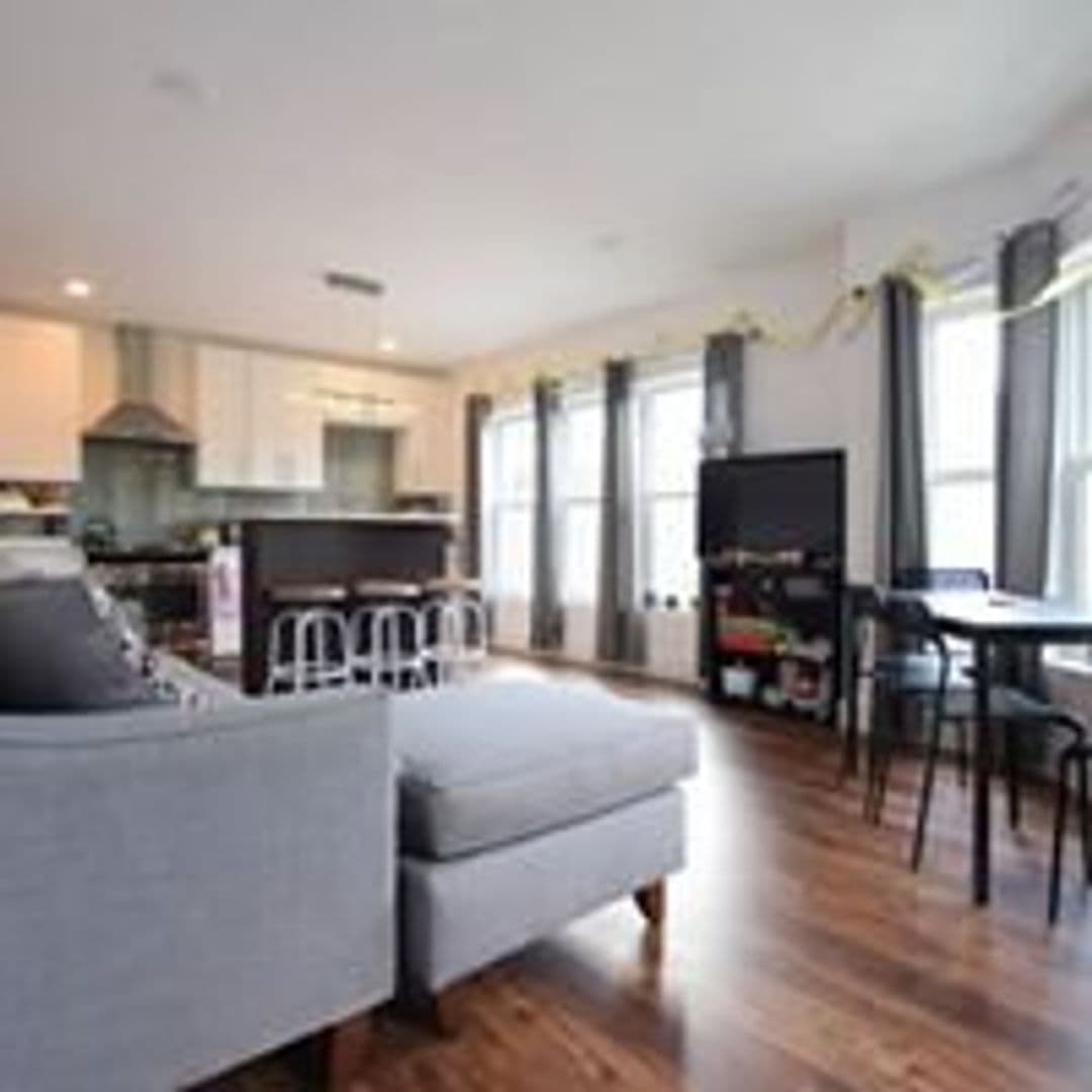 Ithaca Apartment: 707 E. Seneca St