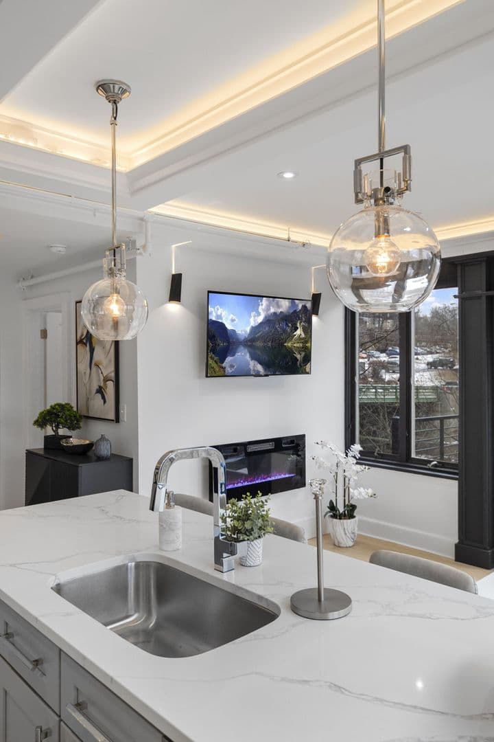 Ithaca Apartment: 504 Stewart Ave