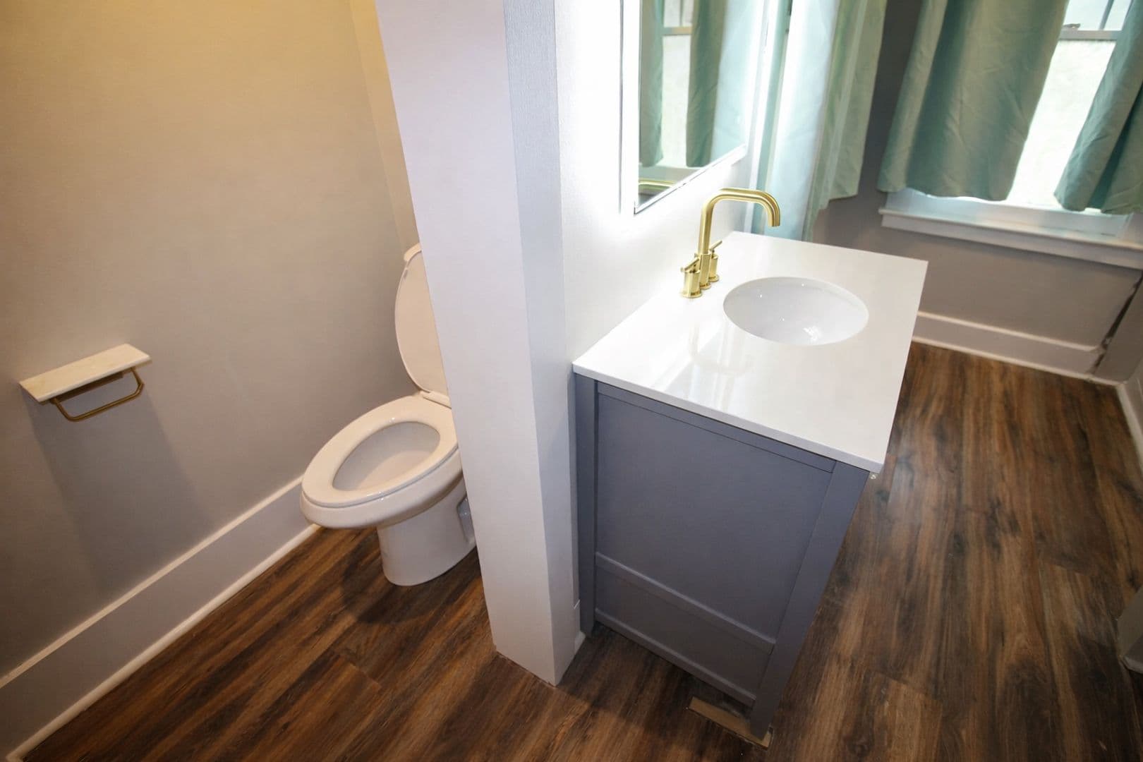 Ithaca Apartment: 613 E State St