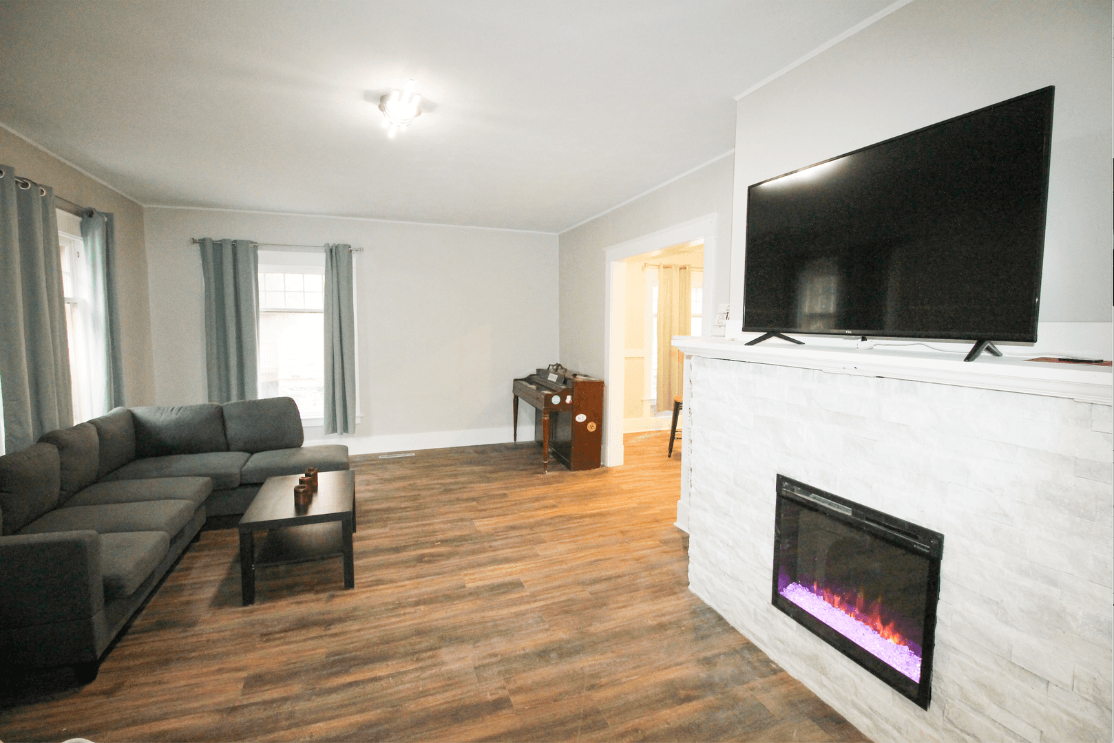Ithaca Apartment: 613 E State St