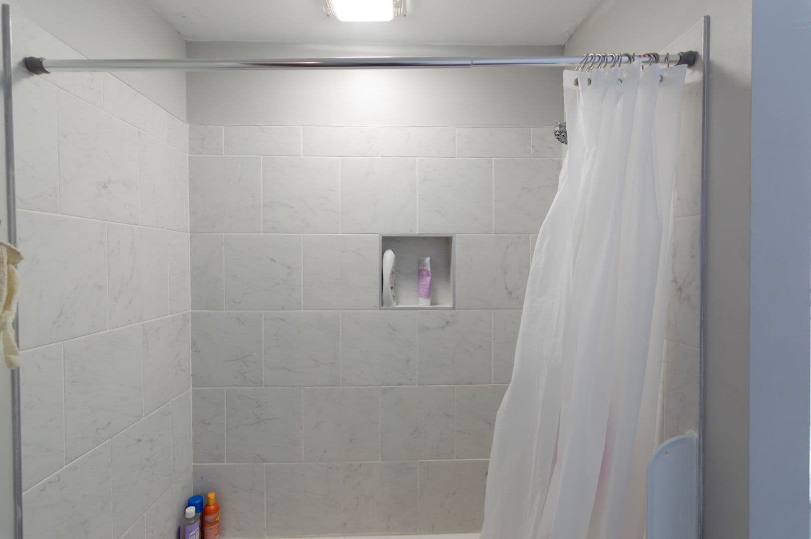 Ithaca Apartment: 609 E State St