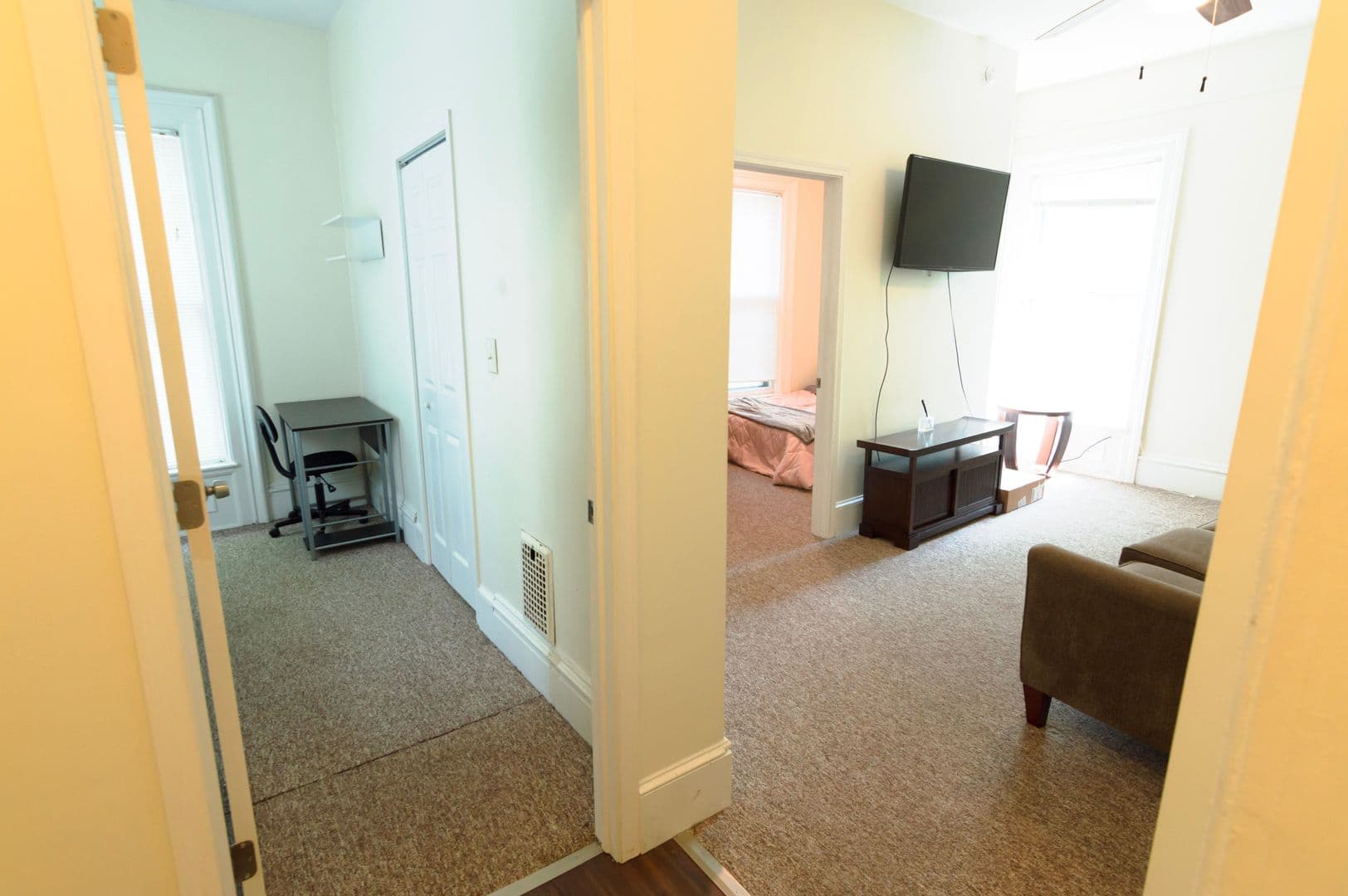 Ithaca Apartment: 232 S Geneva St