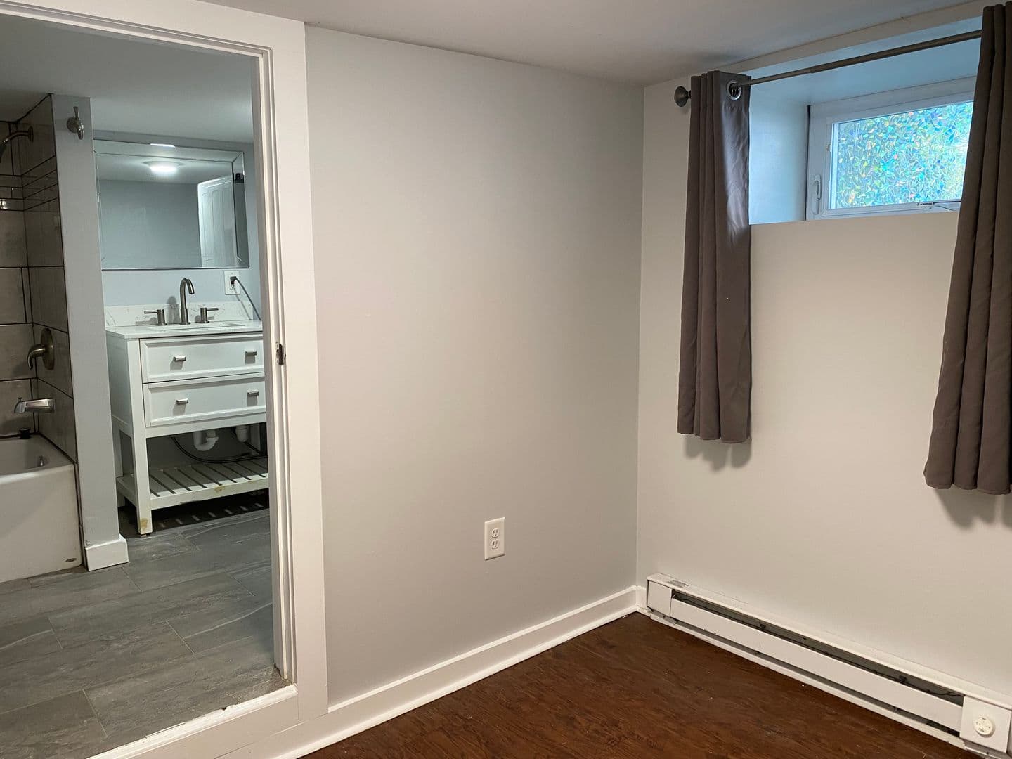 Ithaca Apartment: 1002 N. Aurora St.