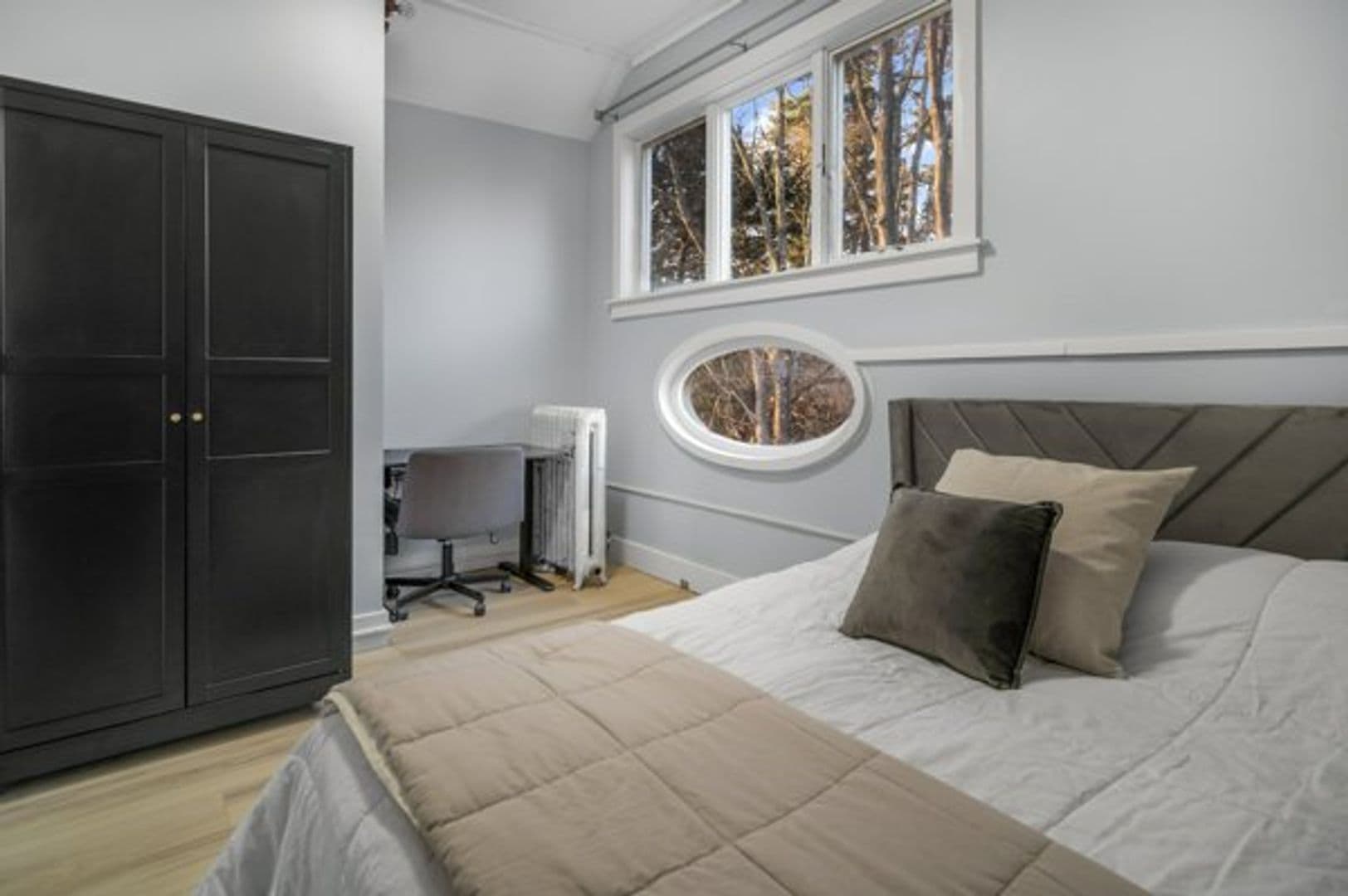 Ithaca Apartment: 504 Stewart Ave