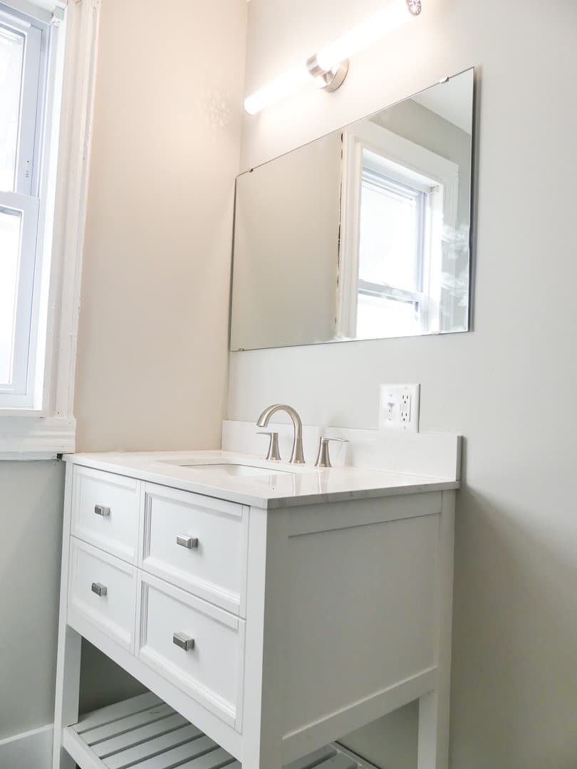 Ithaca Apartment: 313 Farm St.