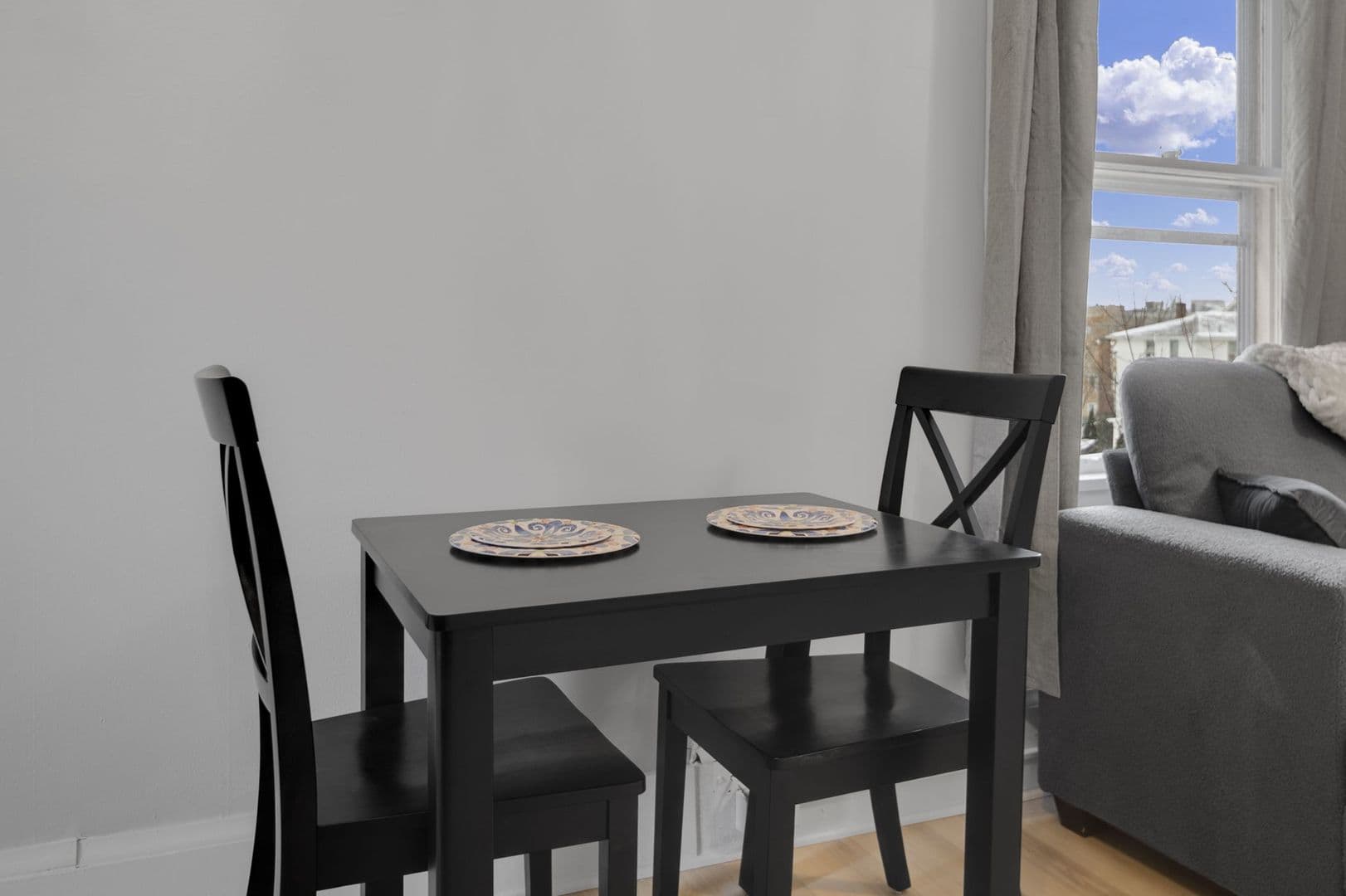 Ithaca Apartment: 104 Harvard Pl