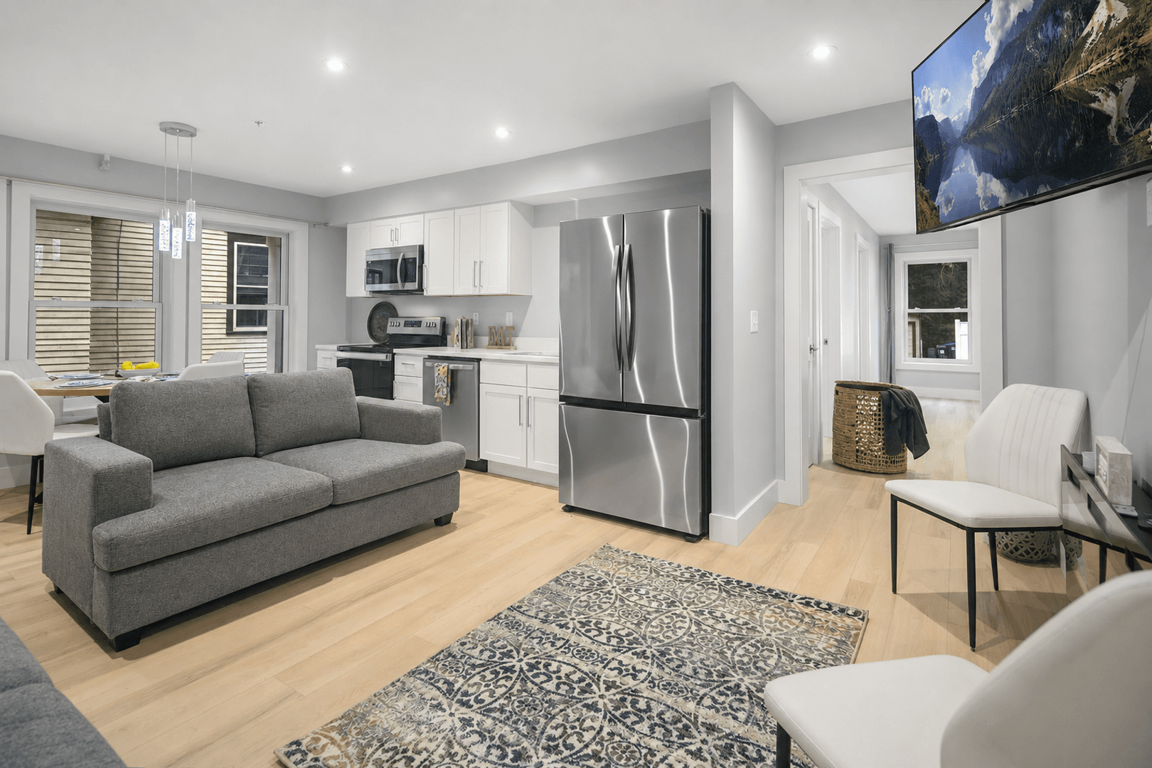 Ithaca Apartment: 210 Delaware Ave