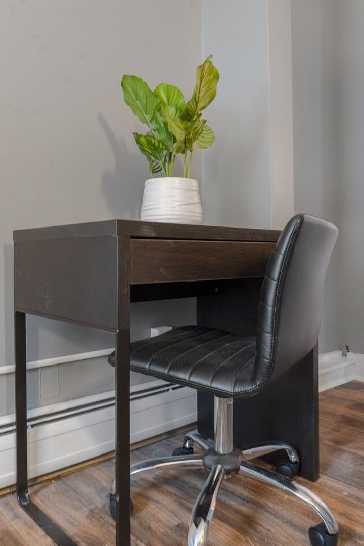 Ithaca Apartment: 518 Linn St