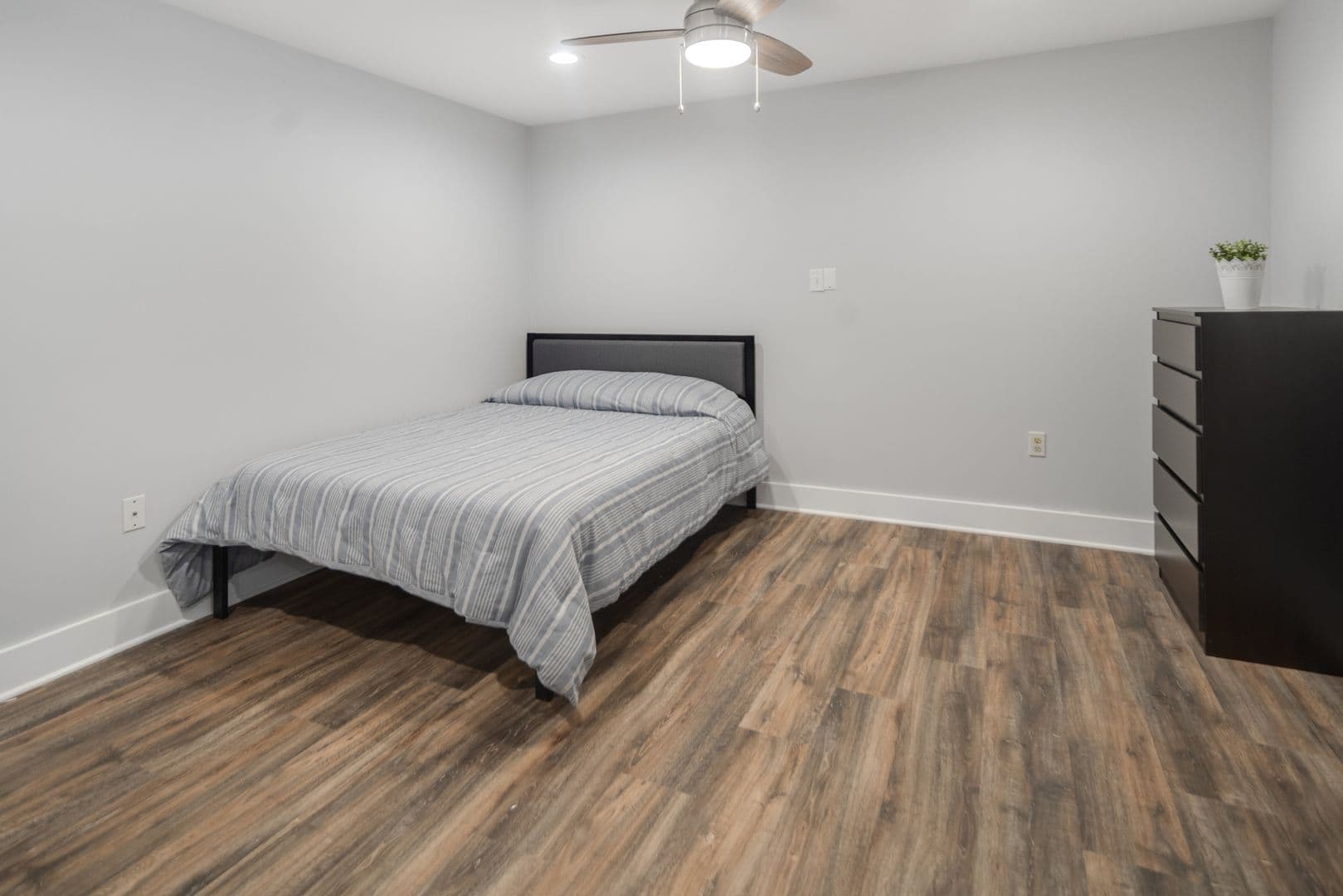 Ithaca Apartment: 404-406 University Ave