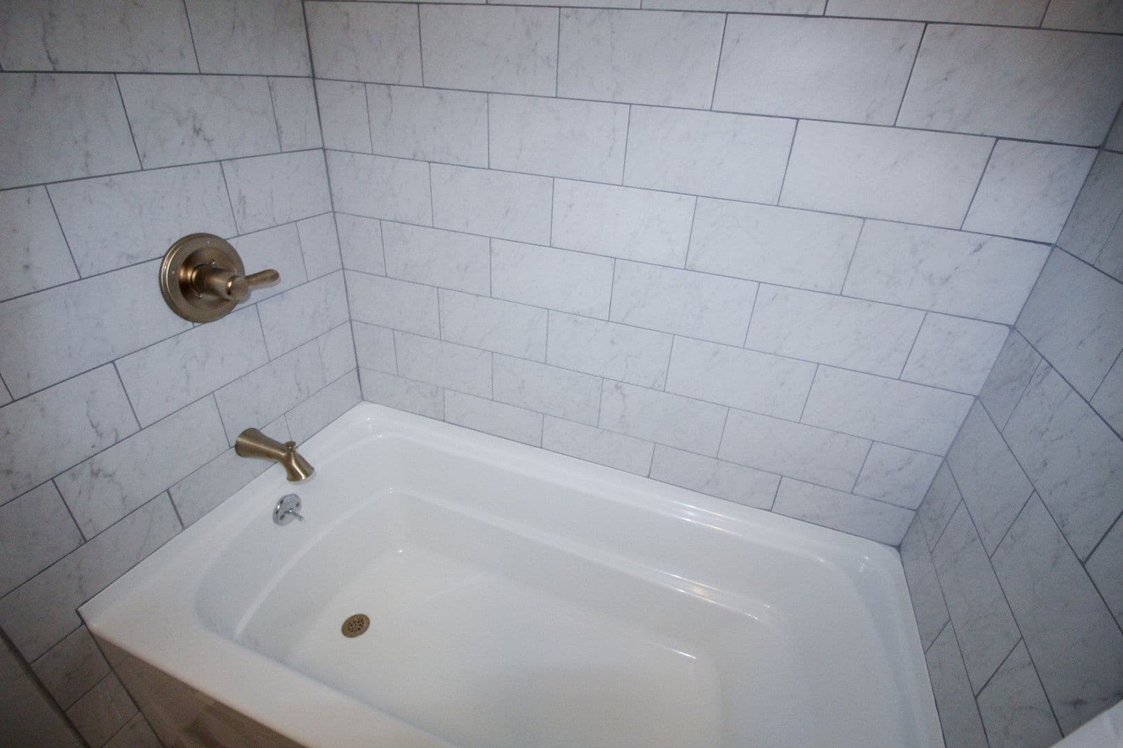 Ithaca Apartment: 230 Bryant Ave