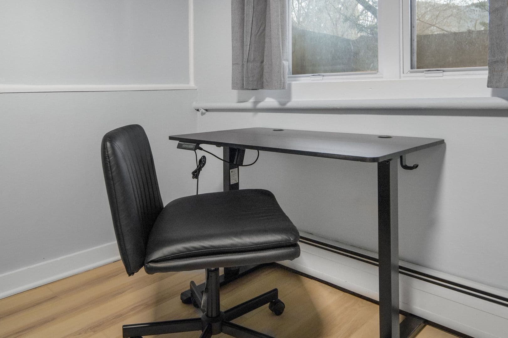 Ithaca Apartment: 104 Harvard Pl