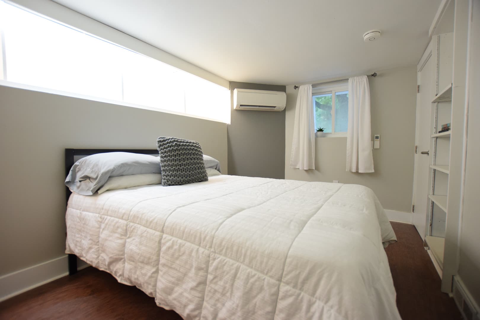 Ithaca Apartment: 1002 N. Aurora St.