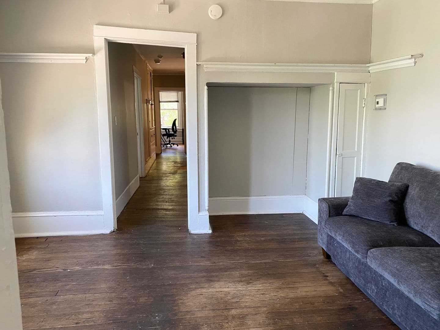 Ithaca Apartment: 609 E State St