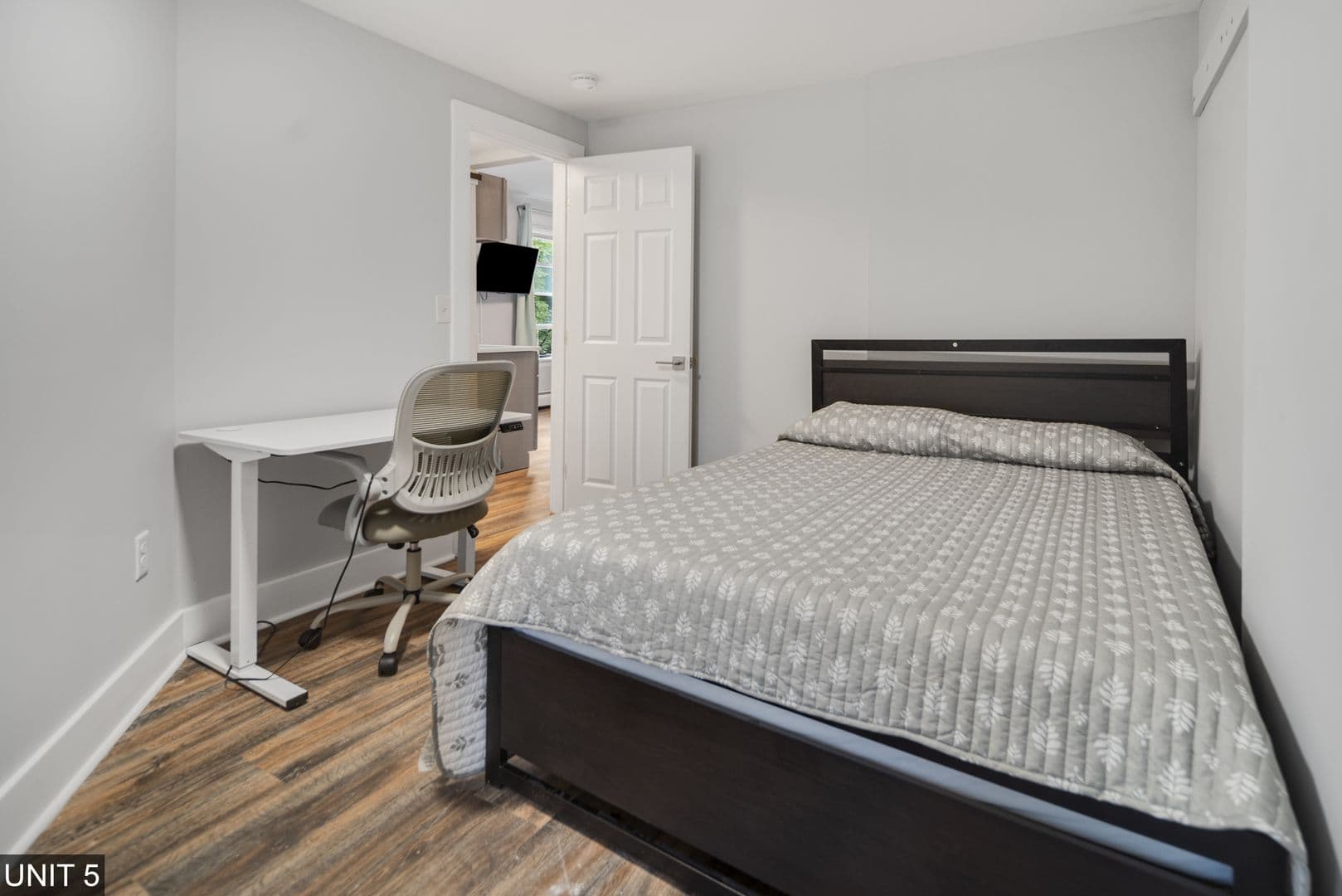 Ithaca Apartment: 710 Stewart Ave