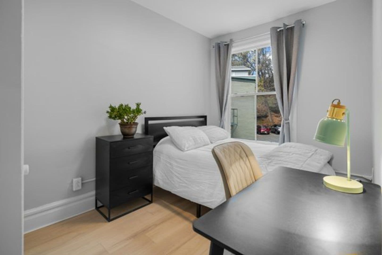 Ithaca Apartment: 702 E State St