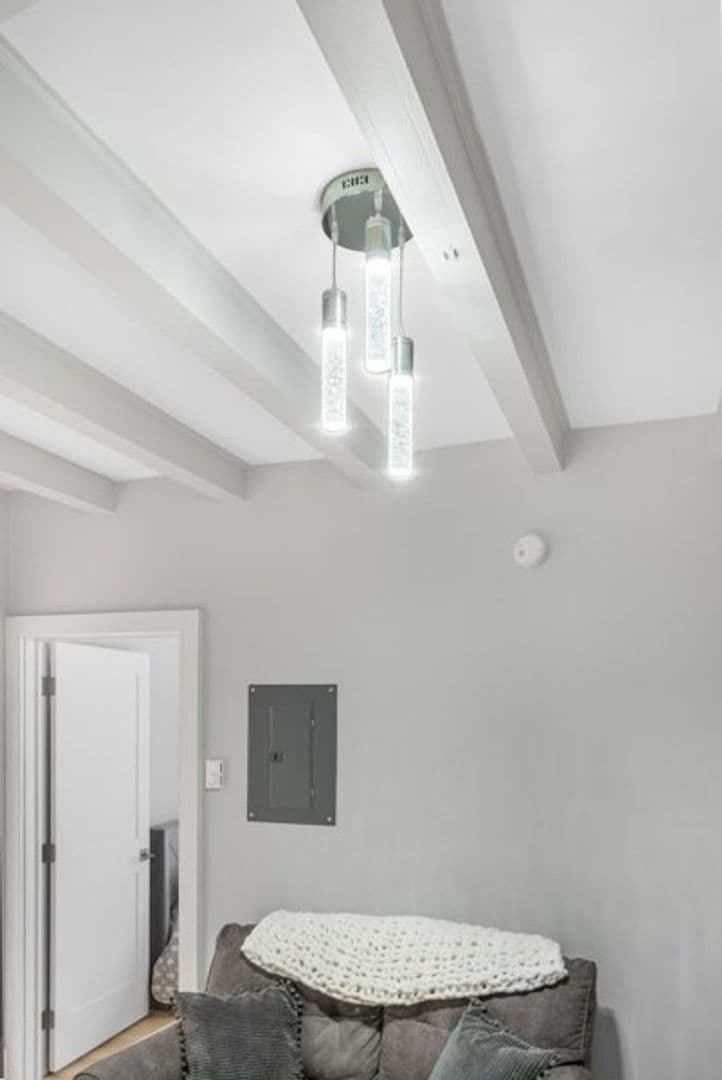 Ithaca Apartment: 504 Stewart Ave