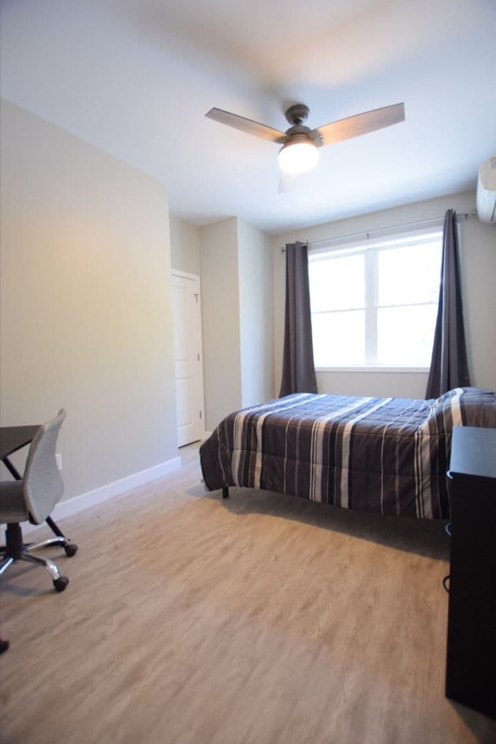 Ithaca Apartment: 217 Columbia St.