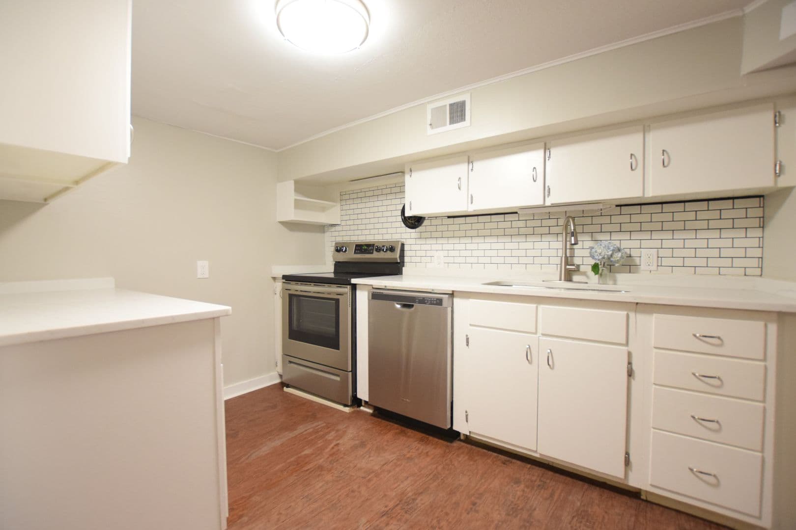Ithaca Apartment: 1002 N. Aurora St.