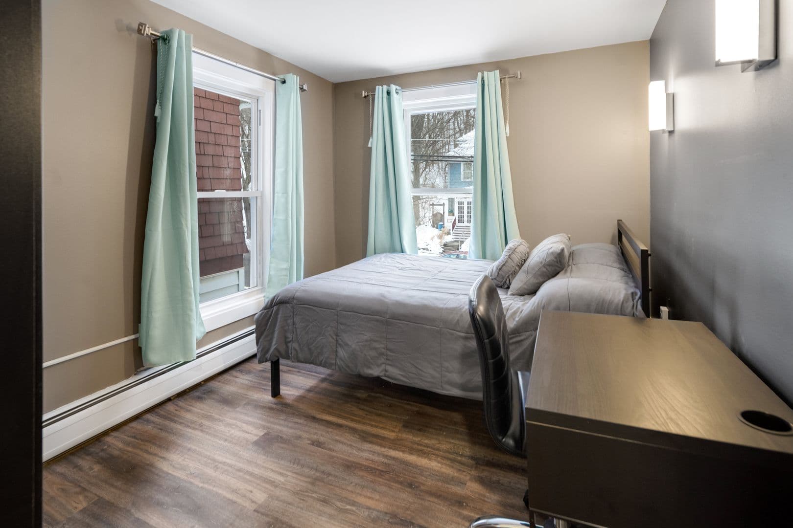 Ithaca Apartment: 518 Linn St
