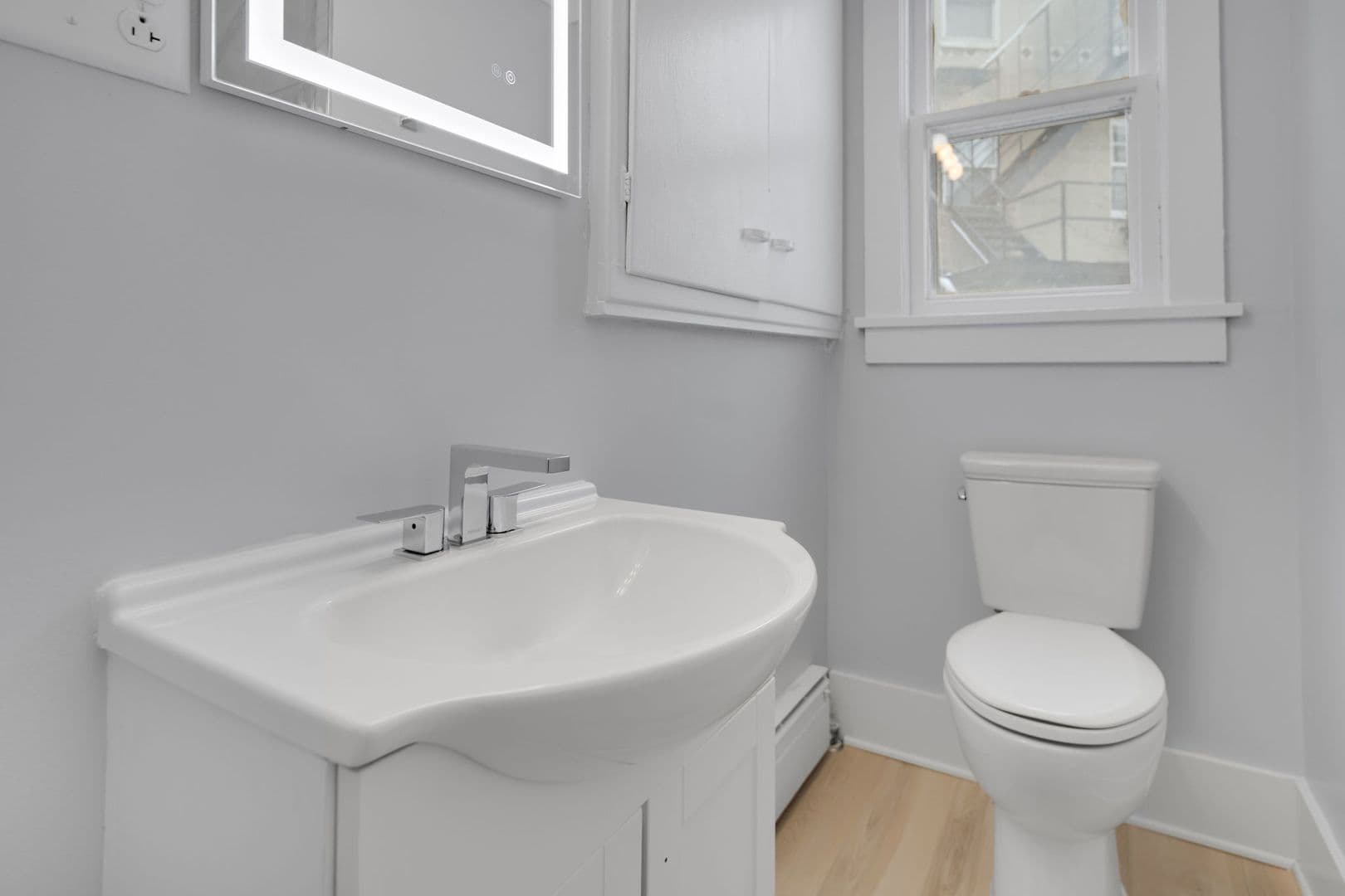 Ithaca Apartment: 104 Harvard Pl