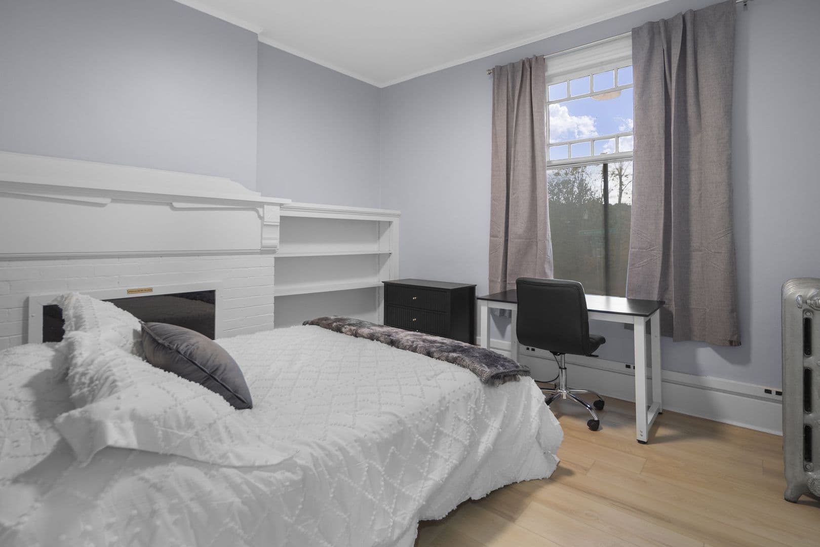 Ithaca Apartment: 702 E State St