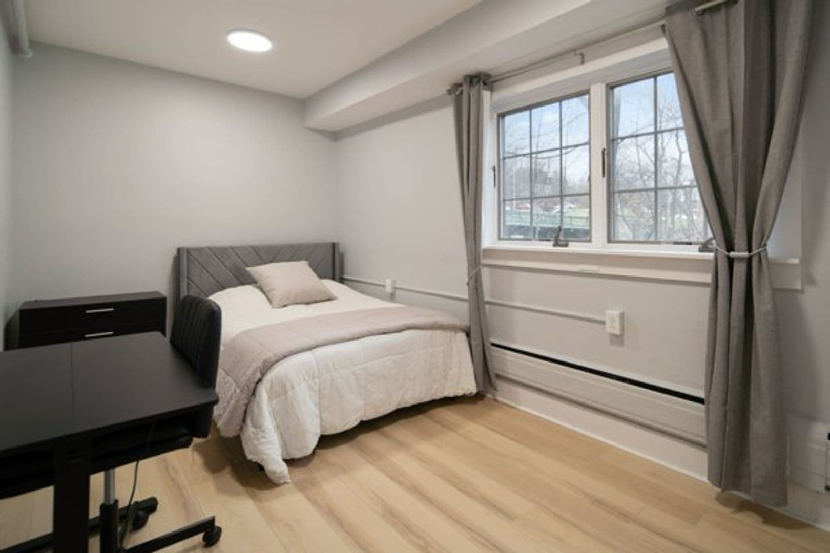 Ithaca Apartment: 504 Stewart Ave