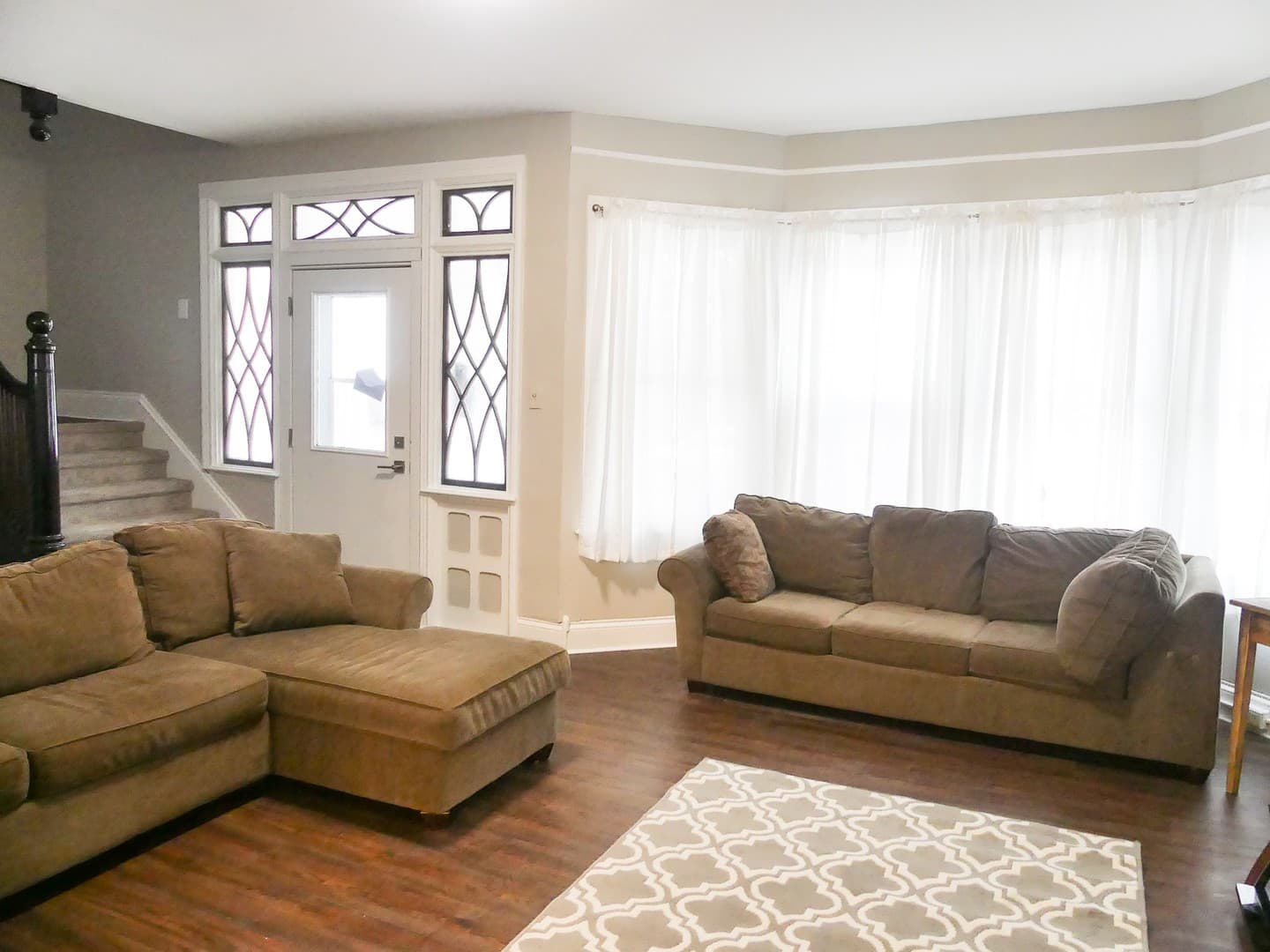 Ithaca Apartment: 144 Linn St.