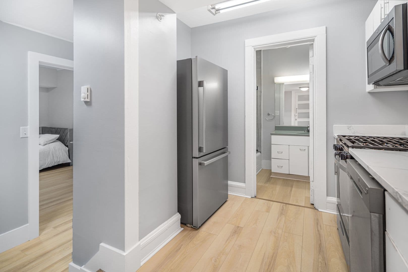Ithaca Apartment: 504 Stewart Ave