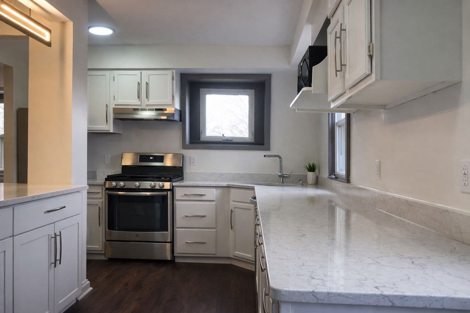 Ithaca Apartment: 306 Bryant Ave