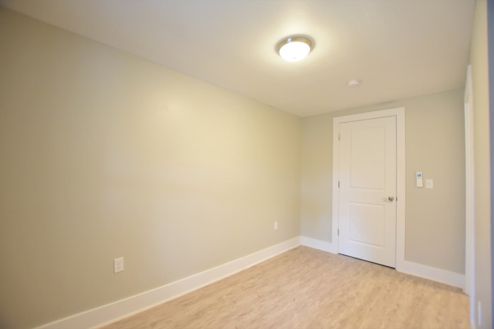 Ithaca Apartment: 1002 N. Aurora St.